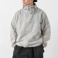 AND WANDER / 3 Layer Ultralight Rain Jacket