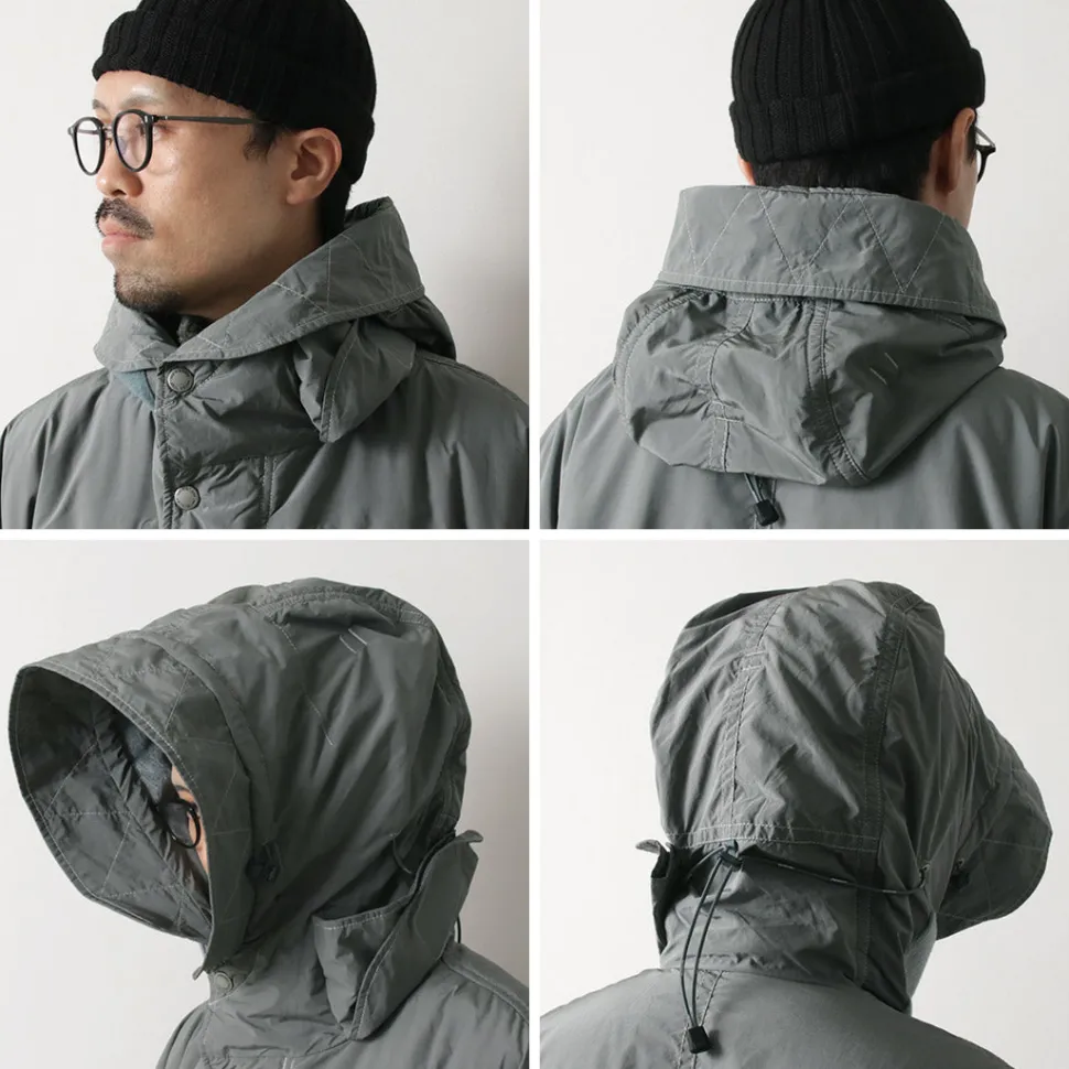 AND WANDER / Fishtail Octa Coat