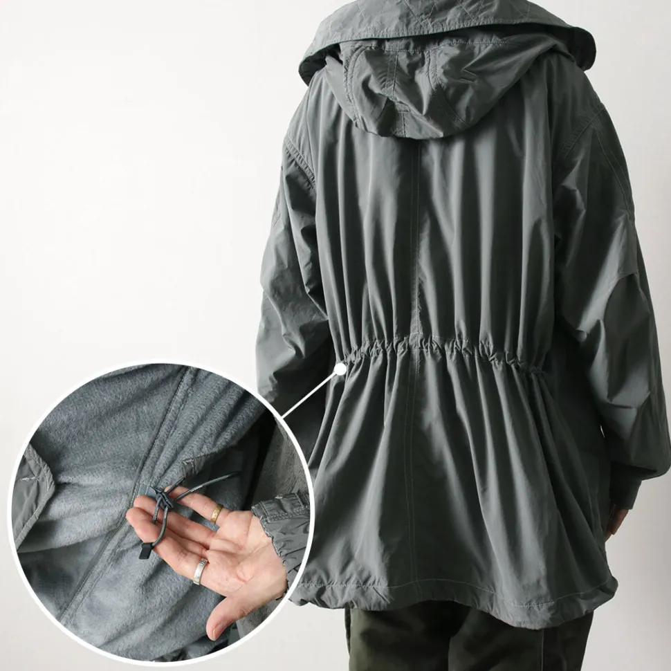 AND WANDER / Fishtail Octa Coat