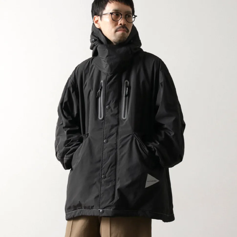 AND WANDER / Fishtail Octa Coat
