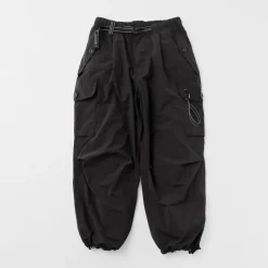 AND WANDER / Oversized Cargo Pants