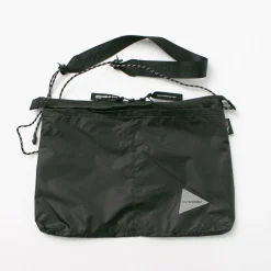 AND WANDER / Sil Sacoche