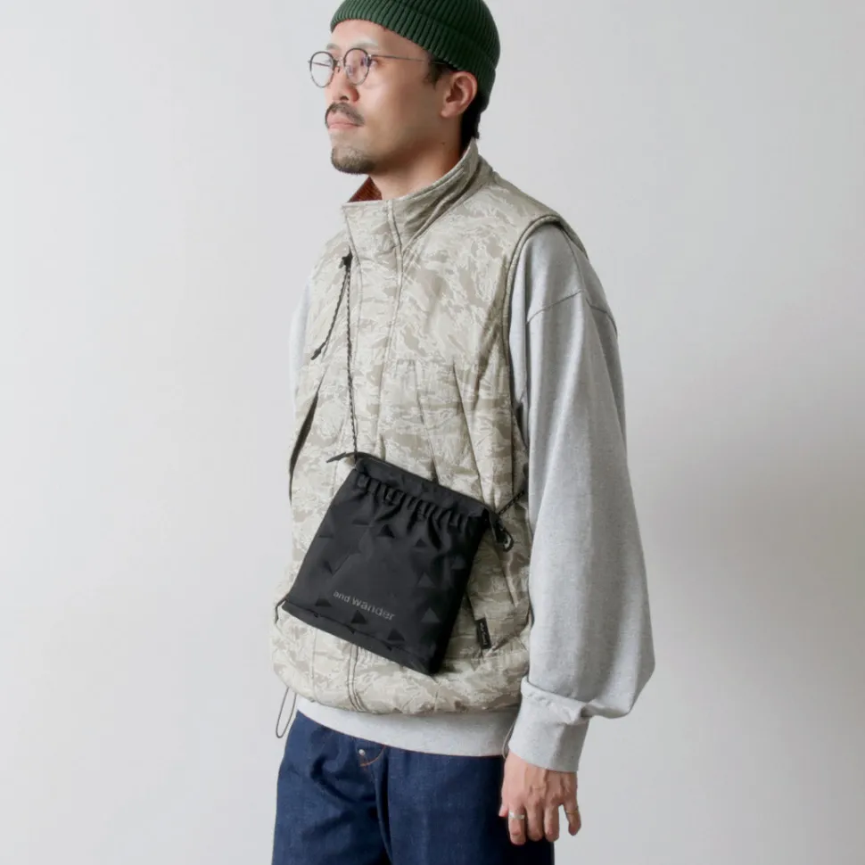 AND WANDER / Triangle Jacquard Sakosh