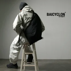 BAICYCLON BY BAGJACK / BCL-73 Triangle One Strap Bag