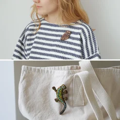 BEADED ACCESSORIES / Beaded pin badge L