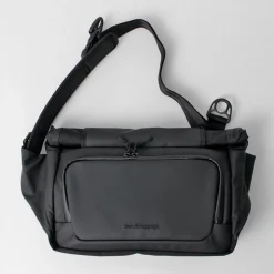 BERUF / Satellite 10+ sling bag