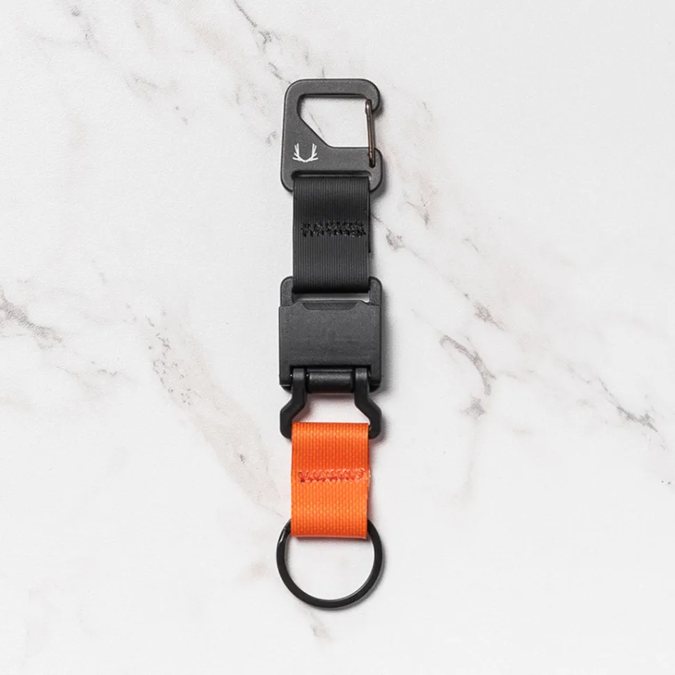 BLACK EMBER / Magnetic Key Ring