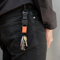 BLACK EMBER / Magnetic Key Ring