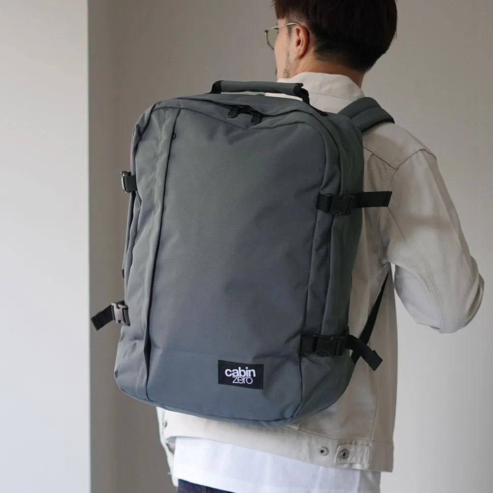 CABIN ZERO / Classic 44L Backpack