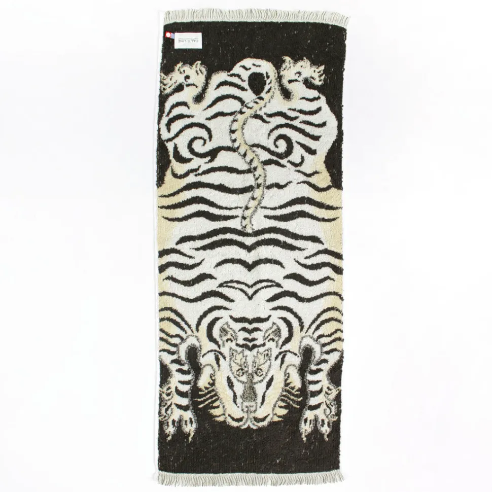 CAL O LINE / Tibetan Tiger blanket towel small