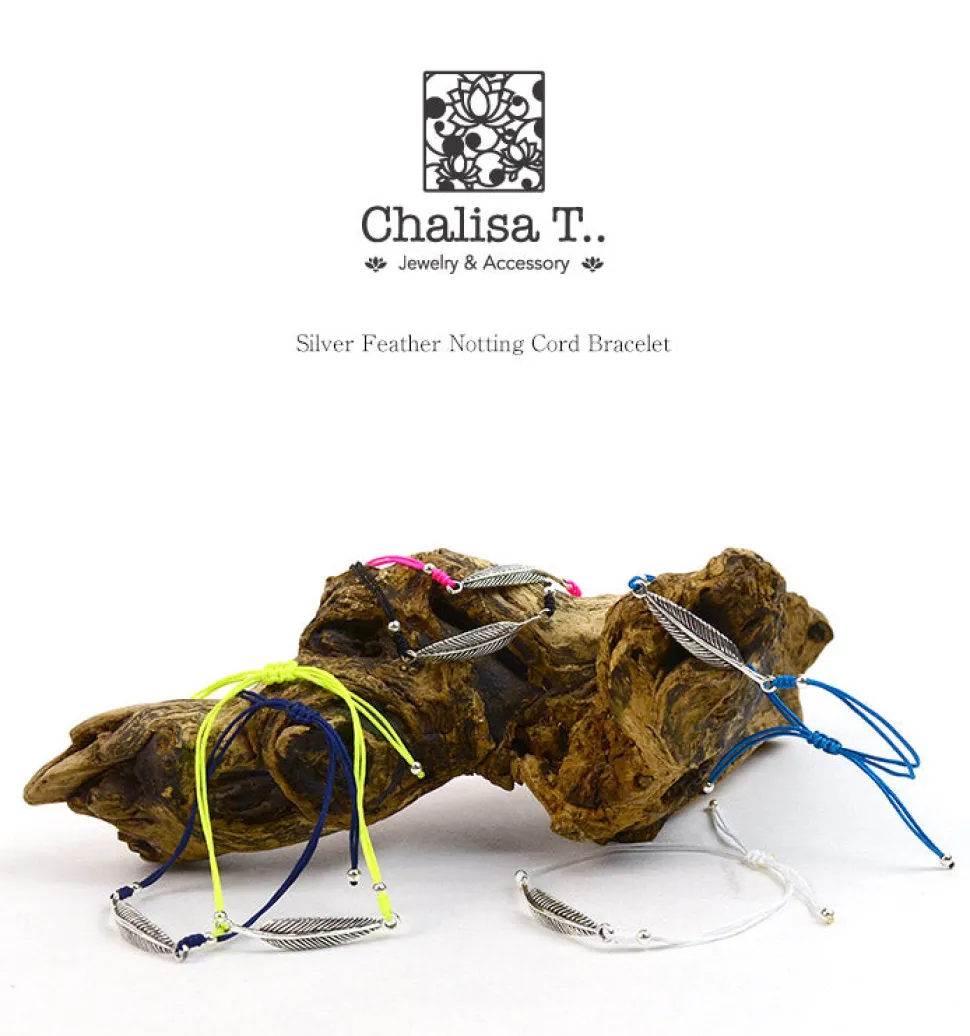 CHALISA T.. / Silver feather knotted cord bracelet