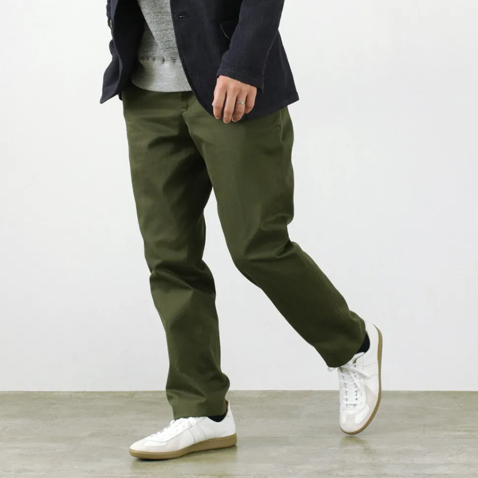 D.C.WHITE / Cotton twill regular silhouette chinos