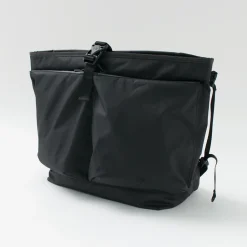 F/CE. / Lightweight courier shoulder bag