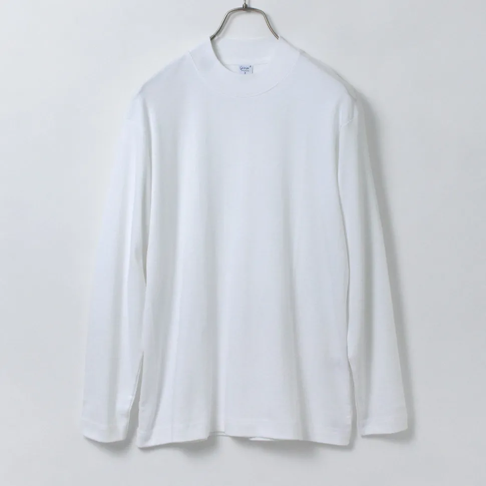 GICIPI / Delfino Crew Neck Basic Fit Long Sleeve Cut and Sewn