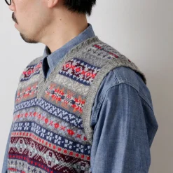 JAMIESONS / Fair Isle V-neck Vest