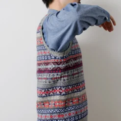 JAMIESONS / Fair Isle V-neck Vest
