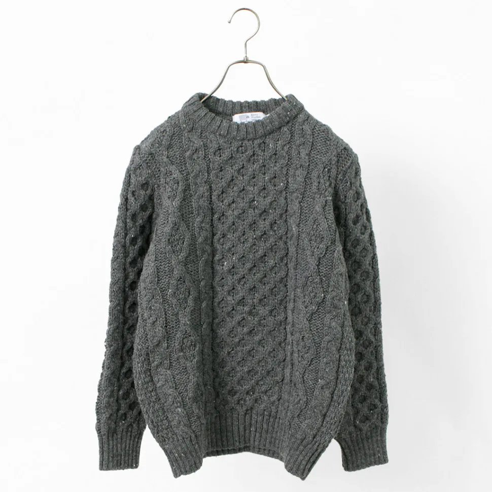 KERRY WOOLLEN MILLS / 5 gauge 3-ply aran cable crew neck heavy knit