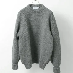 KERRY WOOLLEN MILLS / 5 Gauge 2 Ply Pearl Stitch Drop Shoulder Crew Neck Knit