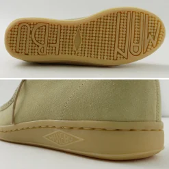 MANEBU / Boomid Suede Chukka Shoes