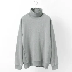 MOC T / Bespoke Neon Hanging Lined High Neck PO