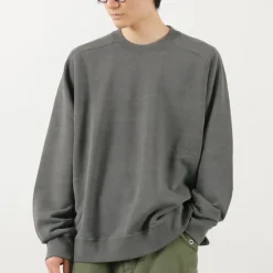 MOC T / Neon Script Loopwheel Overdyed Raglan Long Sleeve Sweatshirt