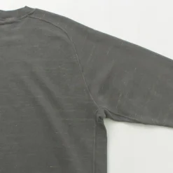 MOC T / Neon Script Loopwheel Overdyed Raglan Long Sleeve Sweatshirt