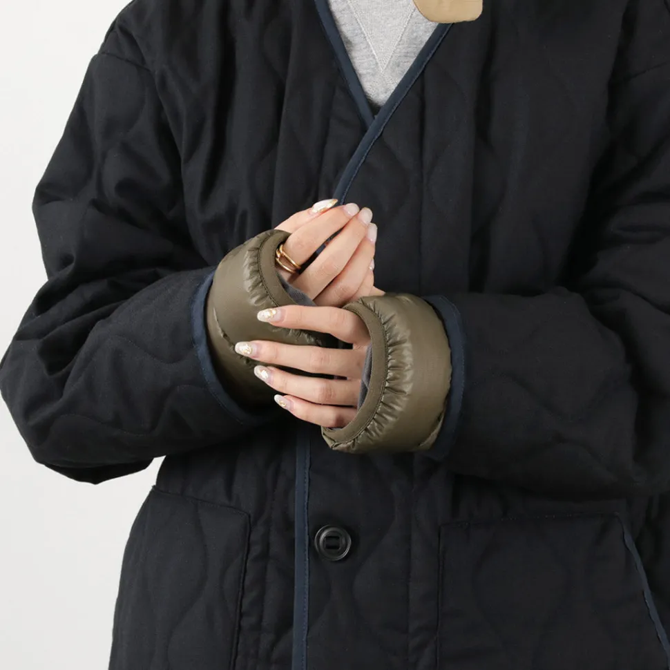 NANGA / Mountain Lodge Down Wrist Gaiter