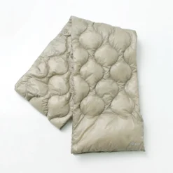 NANGA / Onion quilt down scarf