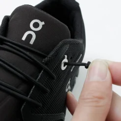 ON / Cloud 5 Waterproof Sneakers