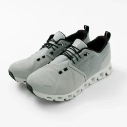 ON / Cloud 5 Waterproof Sneakers