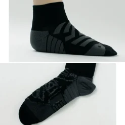 ON / Performance Mid Socks