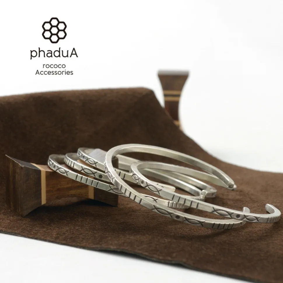 PHADUA / Karen Silver Bangle