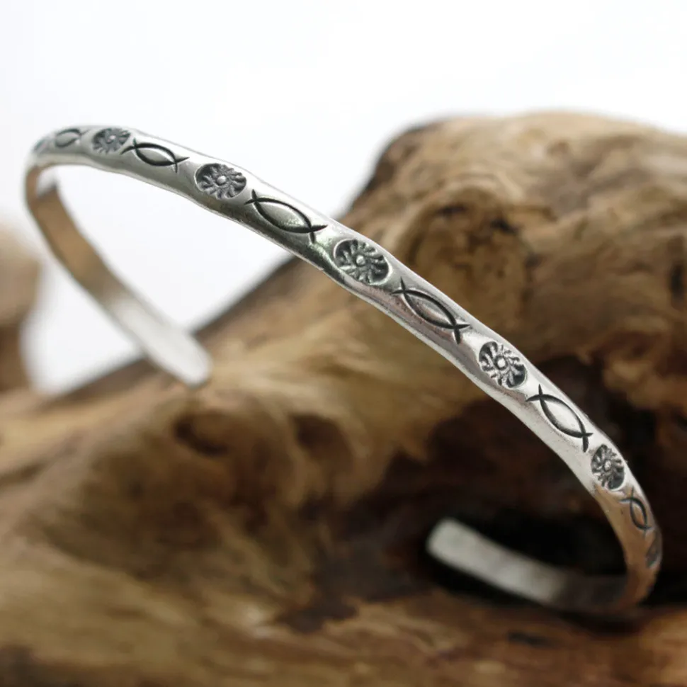 PHADUA / Karen Silver Bangle / 1439