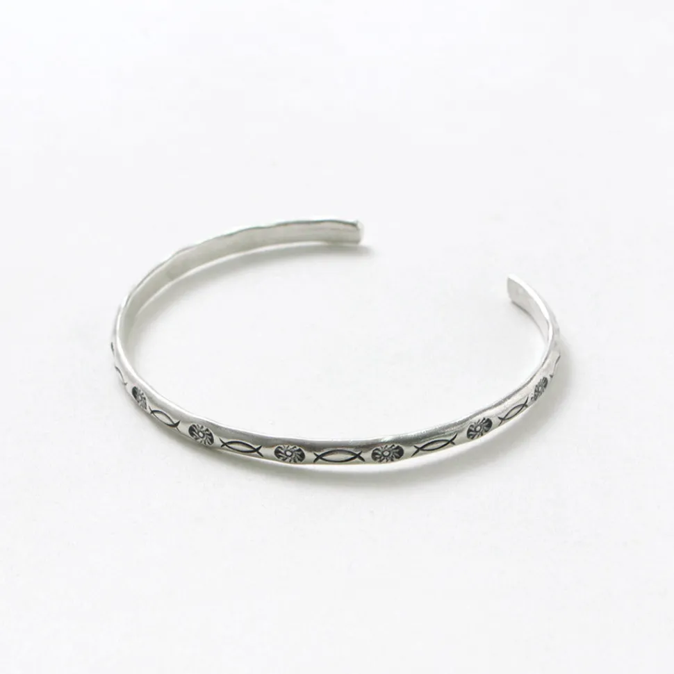 PHADUA / Karen Silver Bangle / 1439