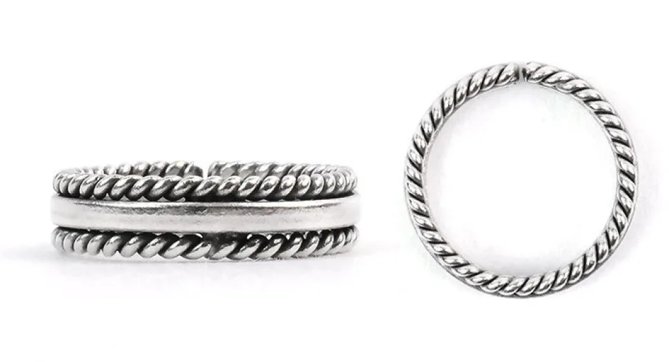 PHADUA / Karen Silver Ring Rope Design