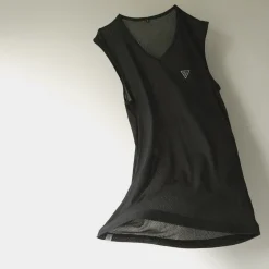 RAG / AIR DRY breathable V-neck Sleeveless