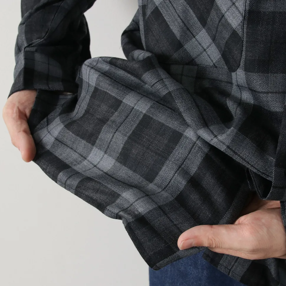 ROCOCO / Wool Open-Collared Shirt