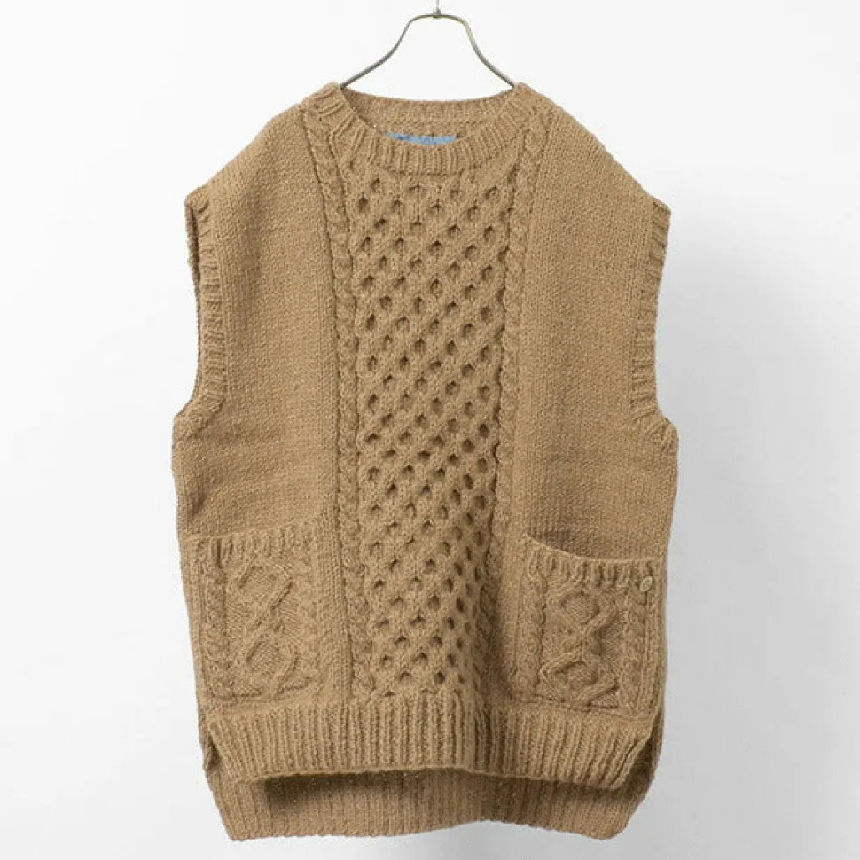 SLOW HANDS / Vegetable Dye Aran Drop Shoulder Knit Vest
