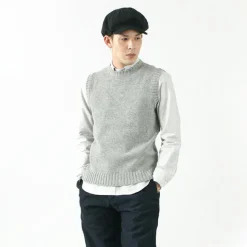 SOGLIA / LANDNOAH British Wool Crew Neck Knitted Vest