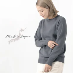 SOGLIA / Weaners Seamless Merino Wool Crew Neck Sweater