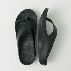 TELIC / Flip Flop 2 Recovery Thong Sandal