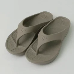 TELIC / Flip Flop 2 Recovery Thong Sandal