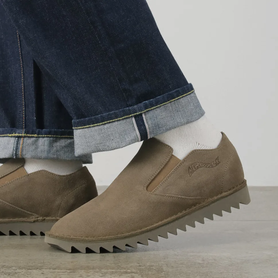 THE BLUEST OVERALLS / Big Silhouette Denim Pants