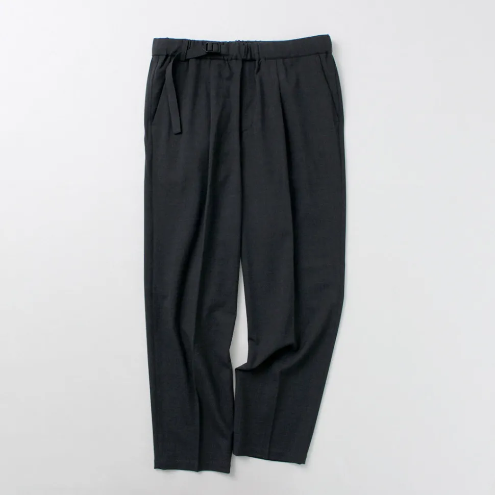 WHITE MOUNTAINEERING / Stretch Twill One-tuck Pants