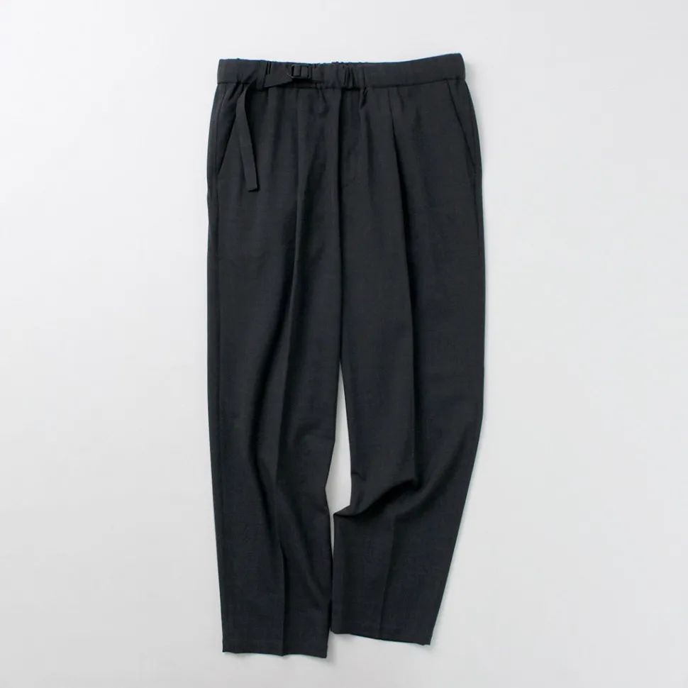 WHITE MOUNTAINEERING / Stretch Twill One-tuck Pants