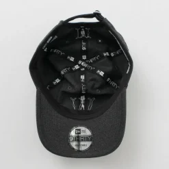 WHITE MOUNTAINEERING / WHITE MOUNTAINEERING New Era Collaboration 6 Panel Logo Cap